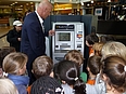 Wie funktioniert ein Bankomat?